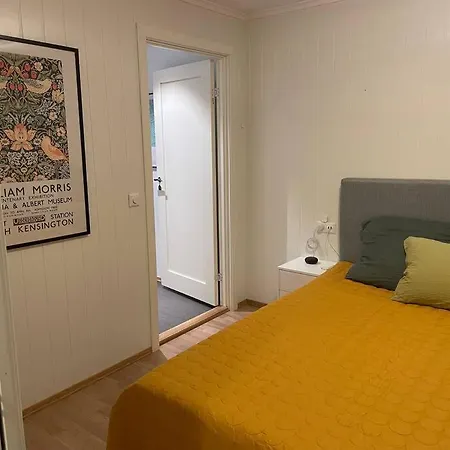 Hotel Hel Moderne Enebolig Med Utsikt